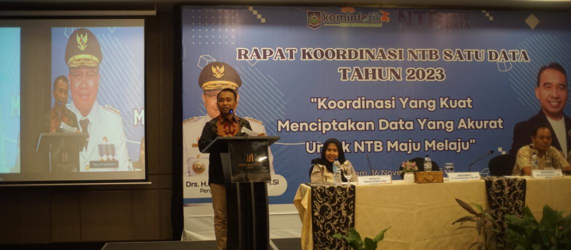 Dr. Najam Ajak Diskominfo Kabupaten/Kota Saling Sharing Pengalaman pada Rapat Koordinasi NTB Satu Data